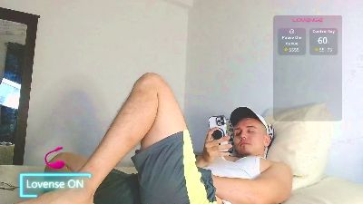 Adam_rivera live from Colombia