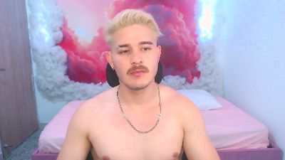 AlexPierss live from Colombia