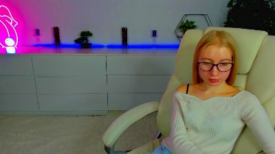 Alina__Blonde live from Ukraine