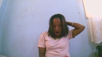 Cathya05 live from Madagascar