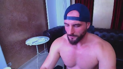 ClarkSlade live from United States