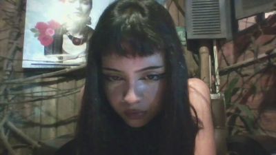 Doll_dollys_ live from United Kingdom