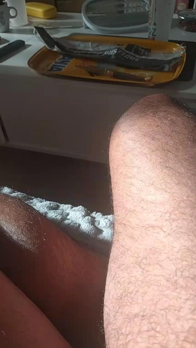 Footjobest60 live from France