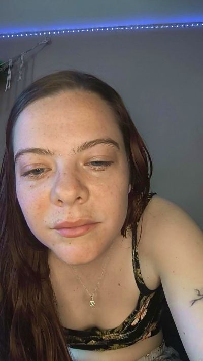 Goddess0996 live from United States