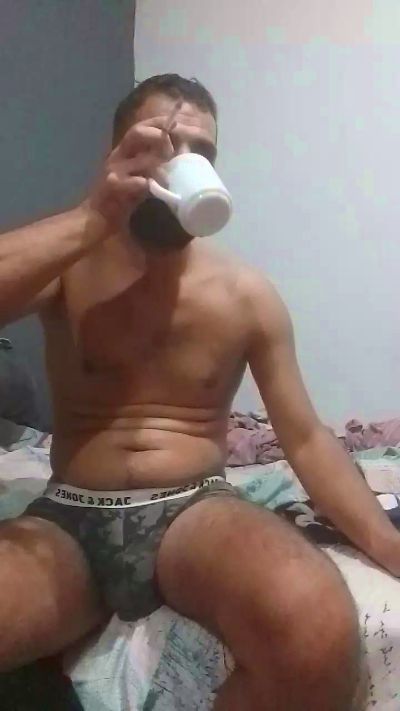 Hardfoyler live from United Kingdom