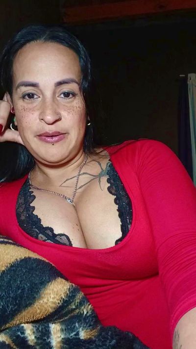 Isabellabella7 live from Argentina