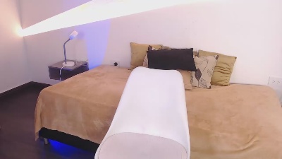 Jazmin_win live from Colombia