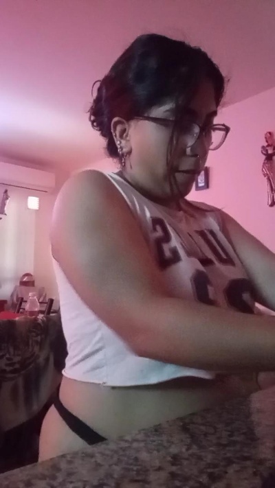 Juani_20 live from Argentina