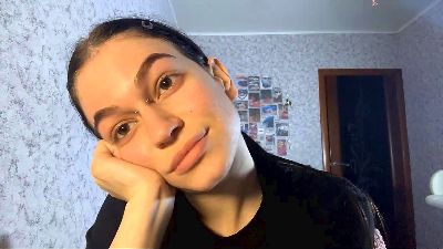 KassieElkayam live from United States