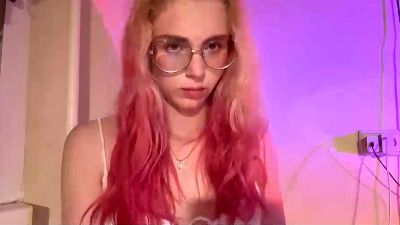 LucilaDajer live from France