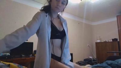 MiaLovelyOne live from France