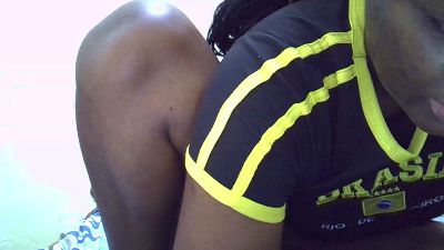 Missthicky live from Kenya