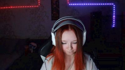 MozellaKlyn live from Netherlands