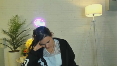 MyrleLager live from United States