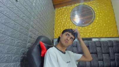 NathanMaxime live from Colombia