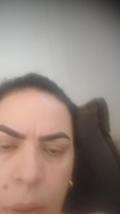 Nessa0204 live from Brazil