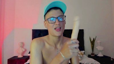 Noah_Jayden live from Colombia