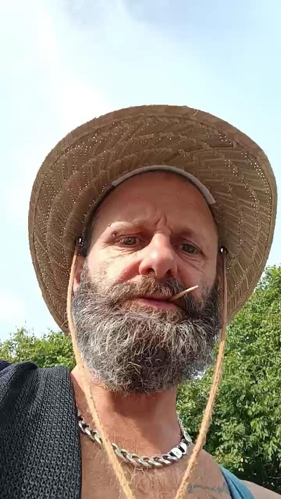 Normanhot82 live from Italy