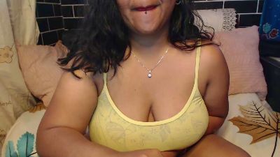Oriane22 live from India