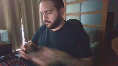 Raxel8 live from Chile