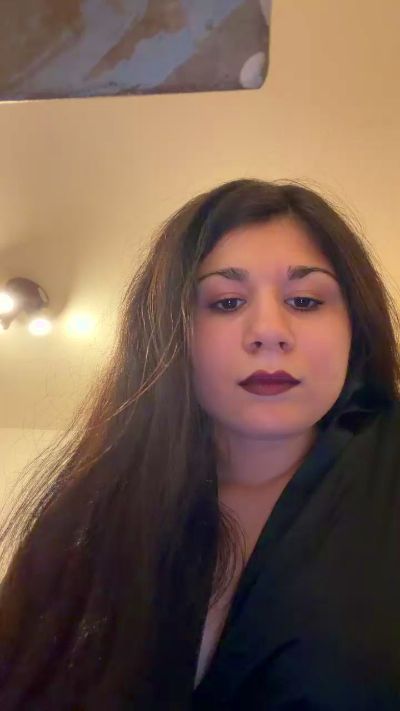 Sabrina020 live from Germany