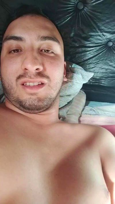 Sander_94 live from Argentina