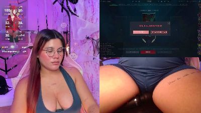 SaraHill_ live from Italy
