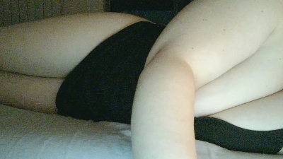 Sexyhotcamgirl live from Italy