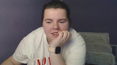 Shy_bb live from United Kingdom