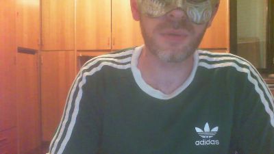 Sin__33 live from Italy