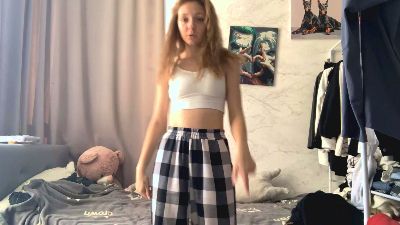 SuziFairbanks live from France