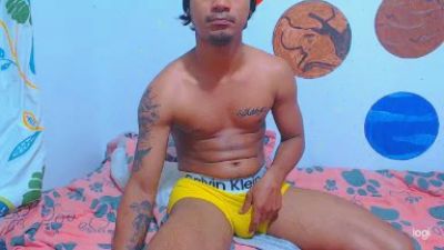 Theniga live from Colombia