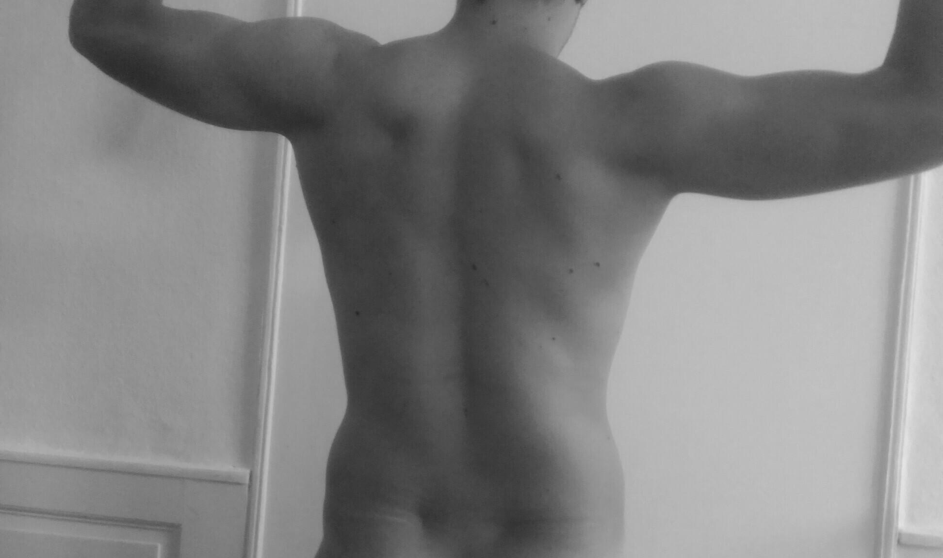 Tino_el_playful live from Italy