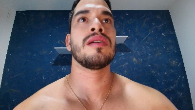 Tommy_John live from Colombia