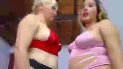 aisha_hassa live from Colombia