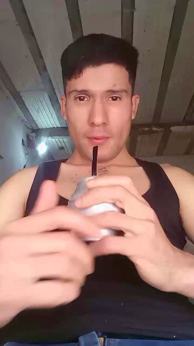 alanN28 live from Argentina