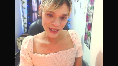 auroraaddams live from Colombia