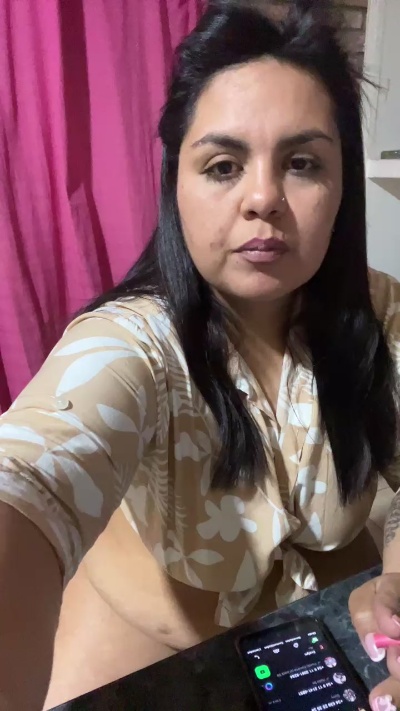 bonitachica78 live from Argentina