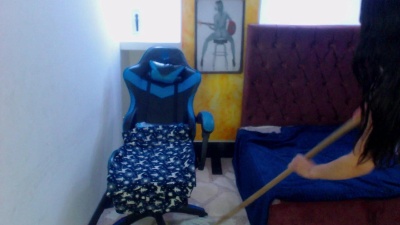 chloe_03_ live from Colombia