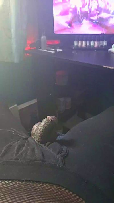 cumgawwd live from United Kingdom
