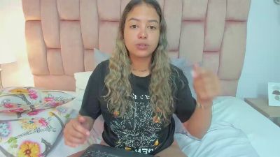 dulcelyra live from United States