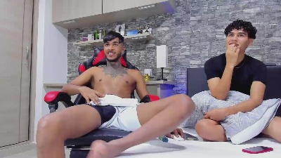 hotter_boys777 live from Colombia