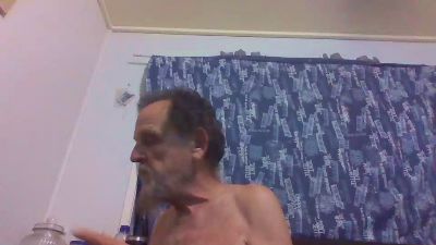 jonno67 live from Australia