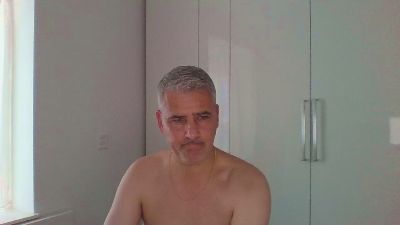 nicefella73 live from Netherlands