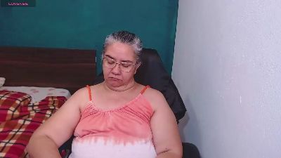 scarlettdubois1 live from Colombia