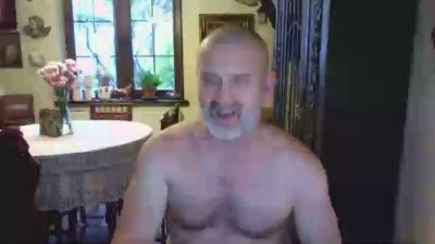 szymon40 live from Poland