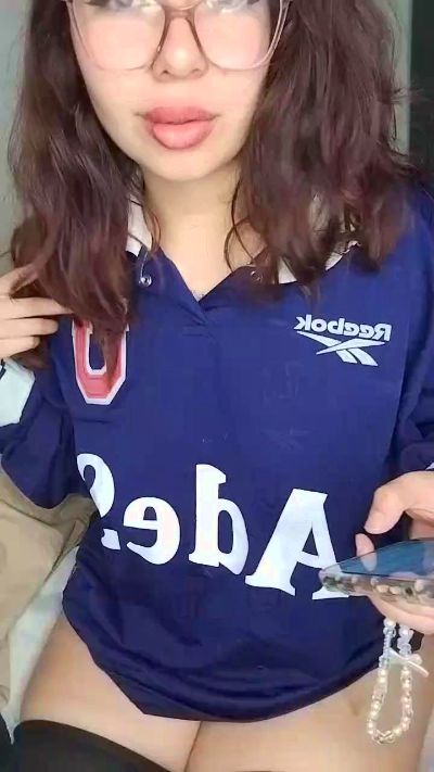 trinitahorny live from Chile