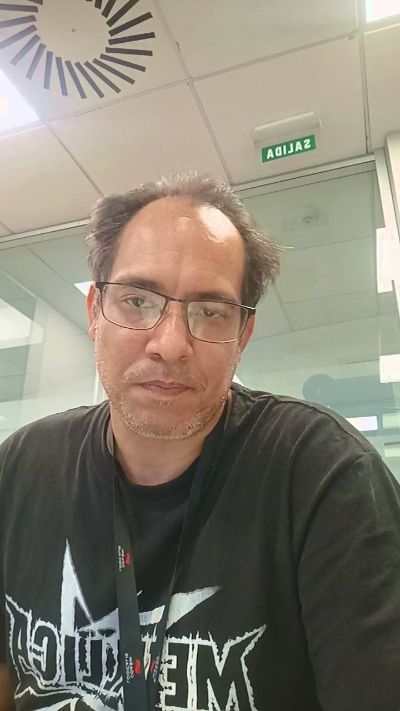 wolfblacksexy live from Chile